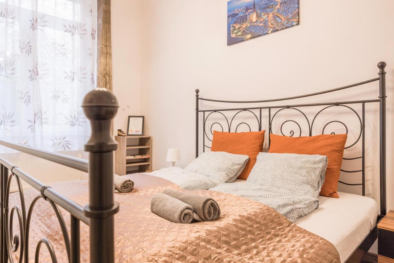 Apartament Downtown Tranquility Budapeszt Zewnętrze zdjęcie