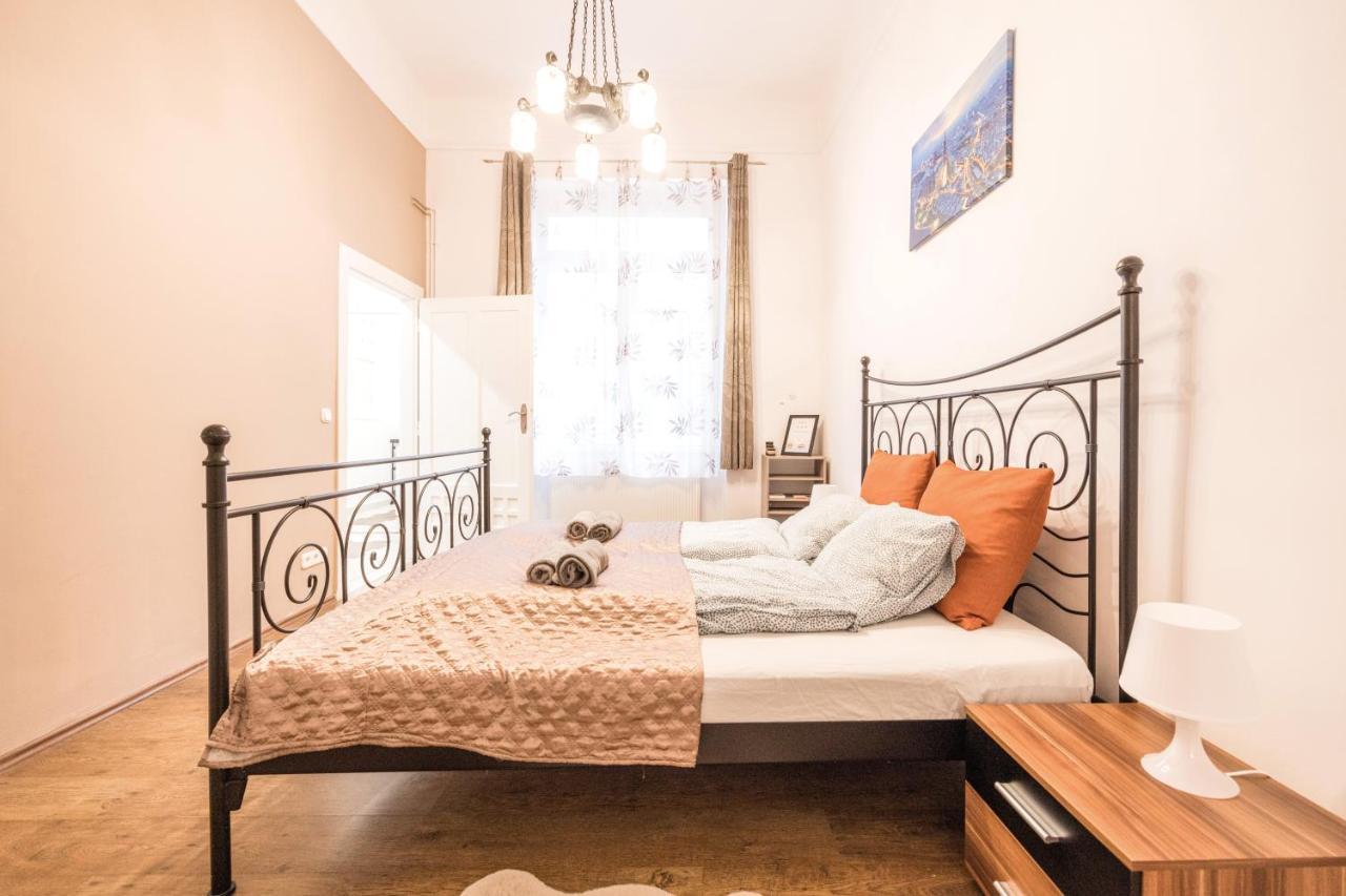 Apartament Downtown Tranquility Budapeszt Zewnętrze zdjęcie