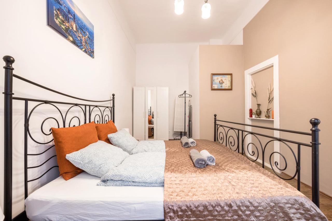 Apartament Downtown Tranquility Budapeszt Zewnętrze zdjęcie